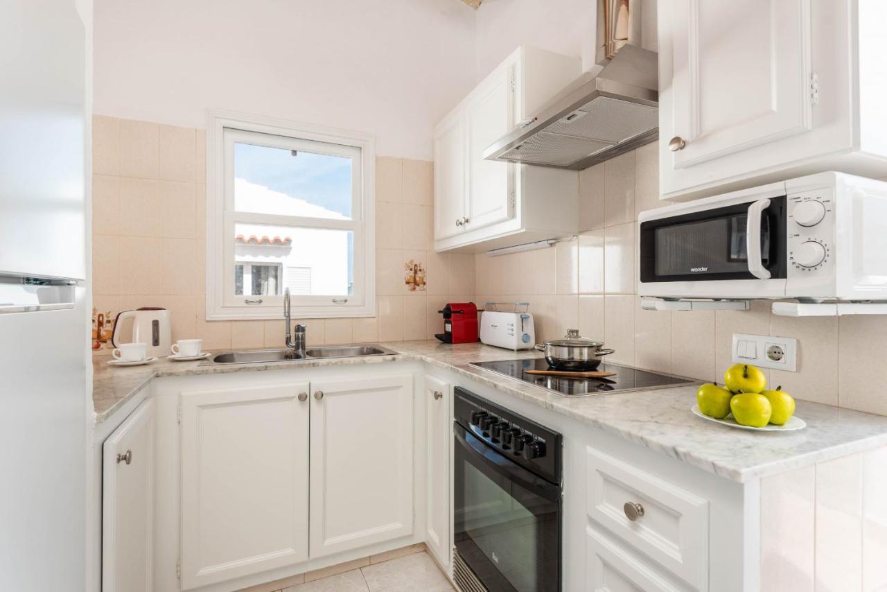 Rimar 5, 2 Bedroom Apartment, Cap D'Artrutx Кала-ен-Бош Екстер'єр фото