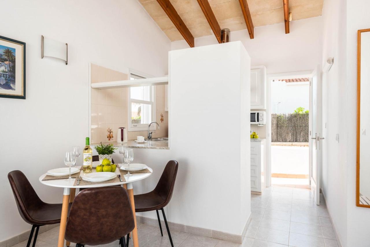 Rimar 5, 2 Bedroom Apartment, Cap D'Artrutx Кала-ен-Бош Екстер'єр фото