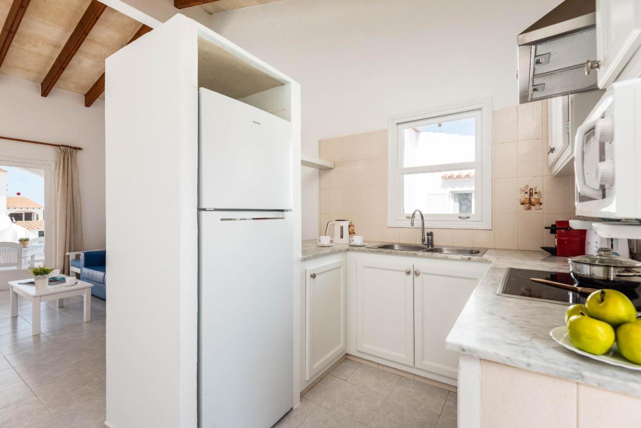 Rimar 5, 2 Bedroom Apartment, Cap D'Artrutx Кала-ен-Бош Екстер'єр фото