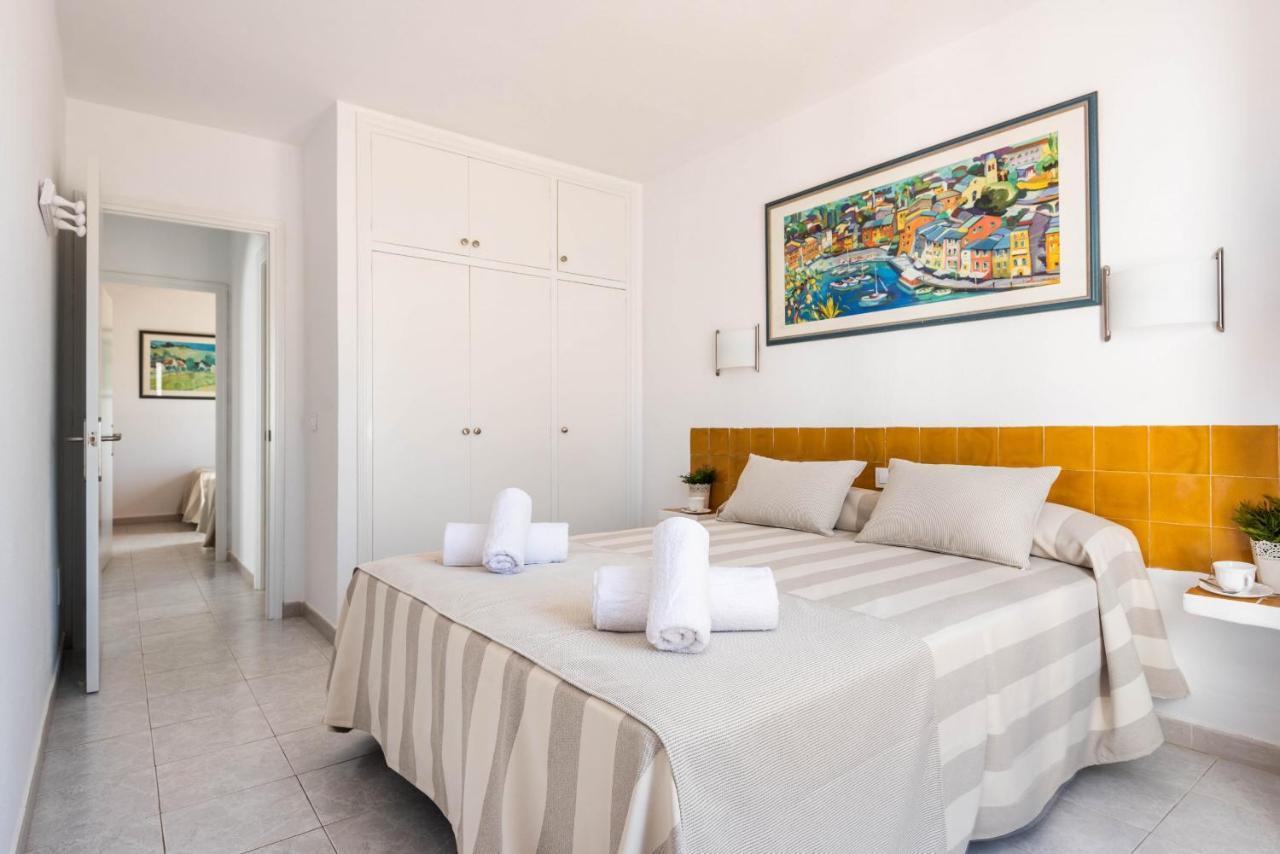 Rimar 5, 2 Bedroom Apartment, Cap D'Artrutx Кала-ен-Бош Екстер'єр фото